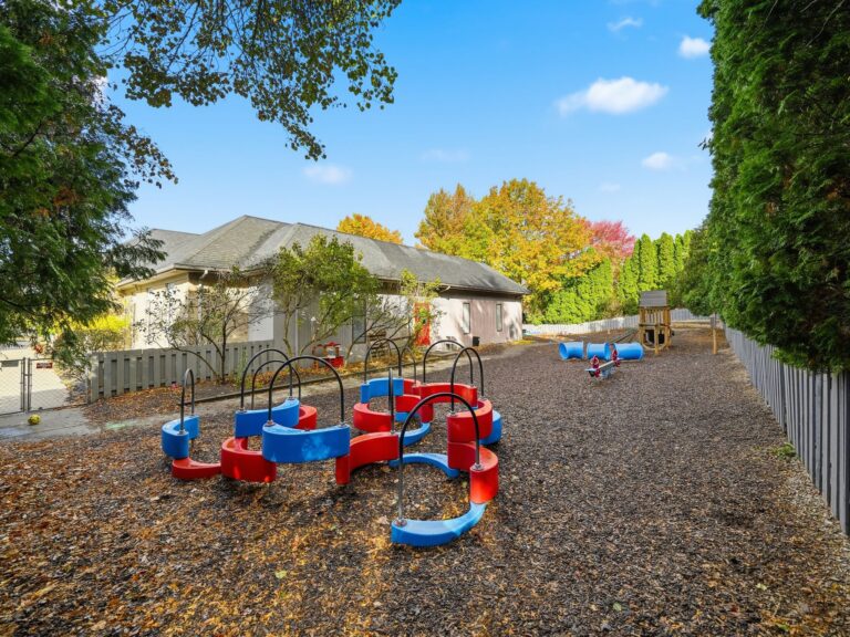 08_101_Sully_s_Trail_bldg_30_Pittsford_NY_14534_USA-Exterior-_DSC9009